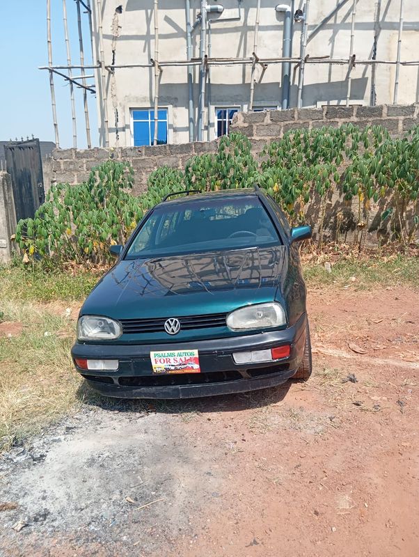 Thumbnail 9 of 2000 Volkswagen Golf SE
